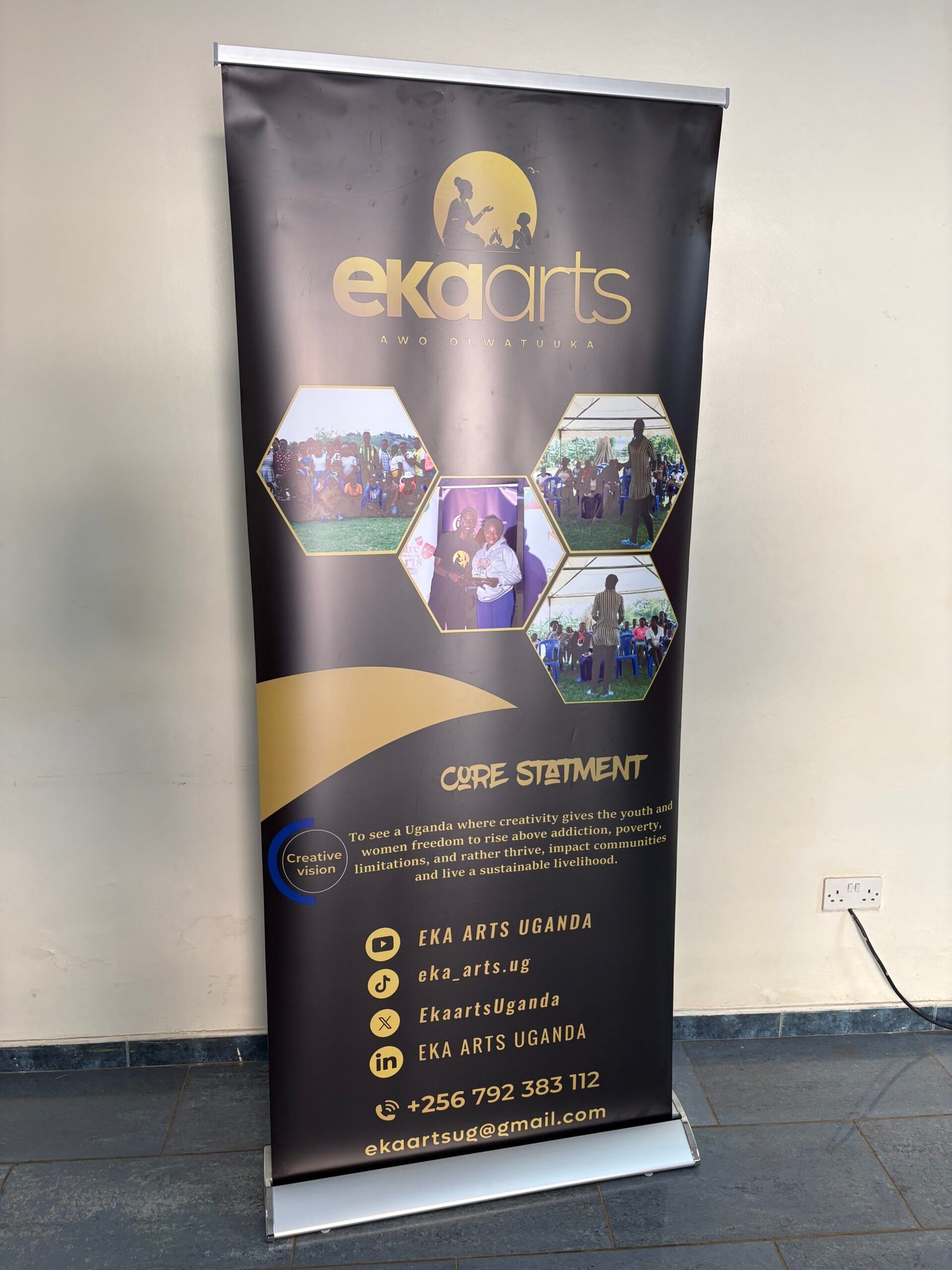 banner logo
